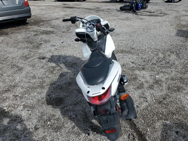 2011 HONDA PCX MLHJF2806B5000980