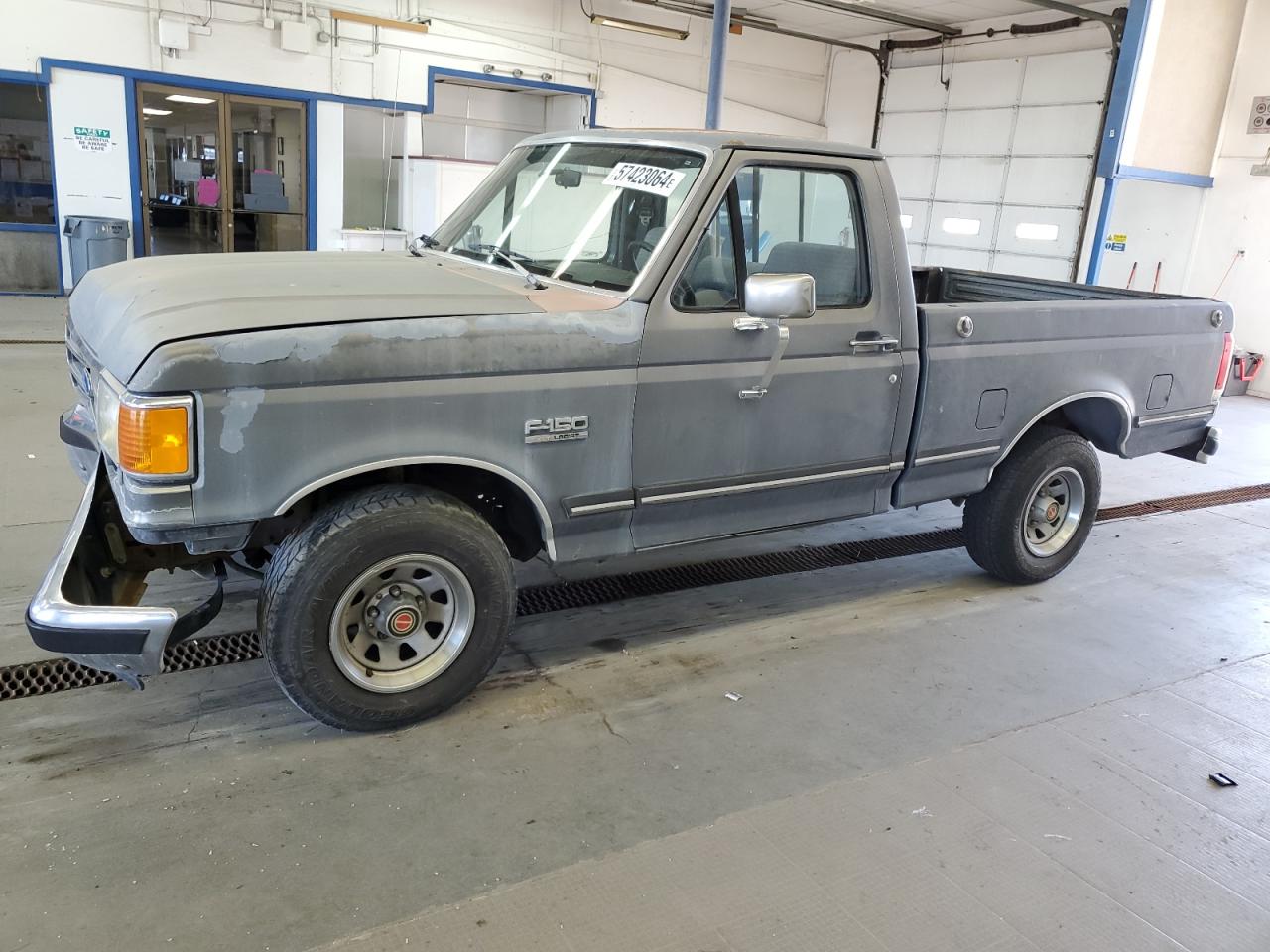 1FTDF15YXLLA73223 1990 Ford F150