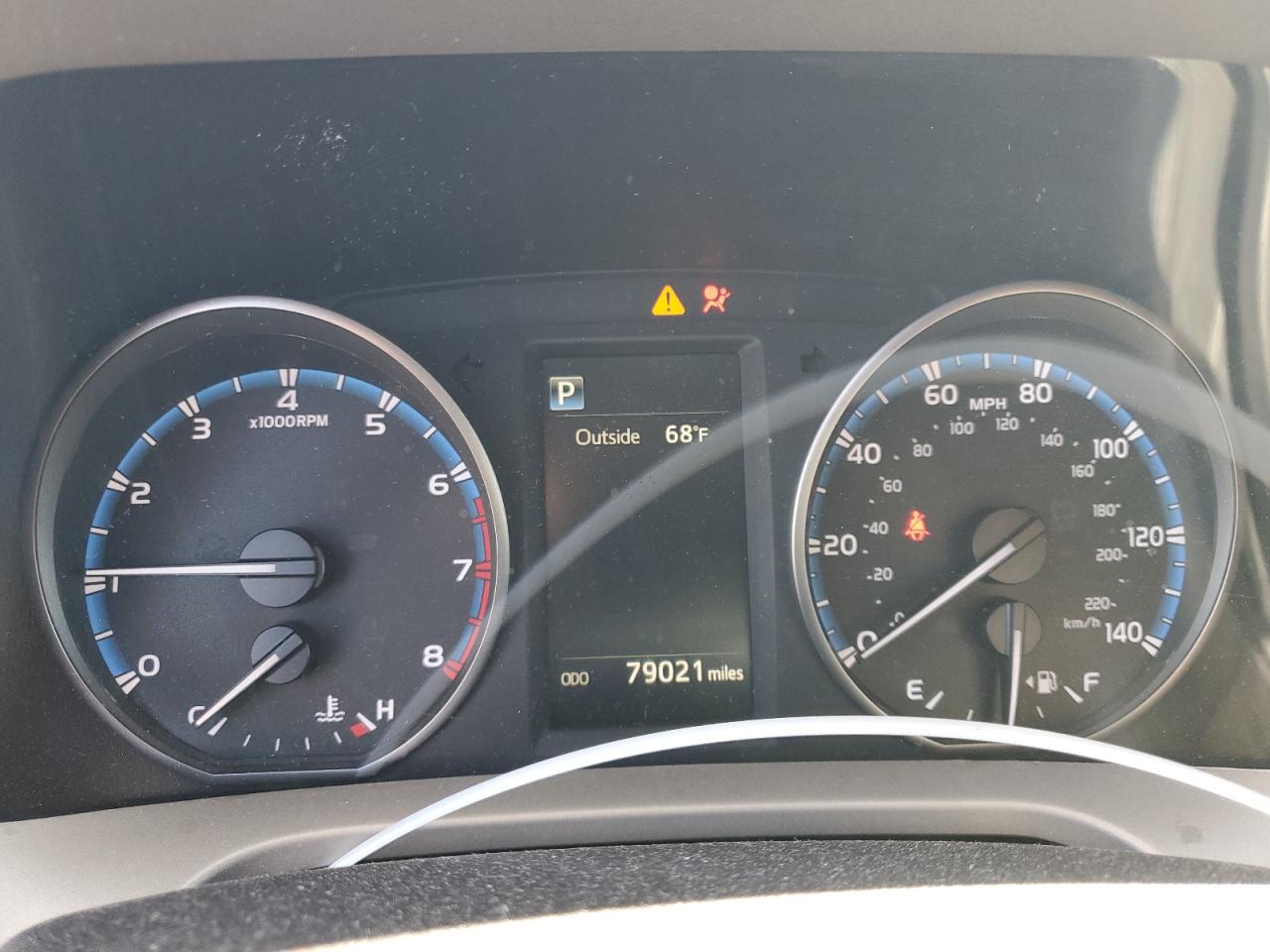 2T3BFREVXHW552449 2017 Toyota Rav4 Le