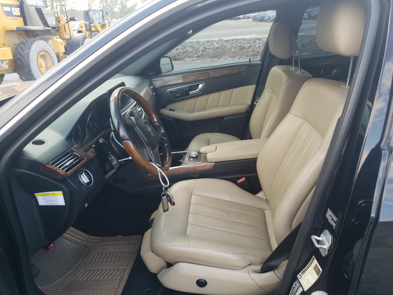 WDDHF5KBXCA642422 2012 Mercedes-Benz E 350