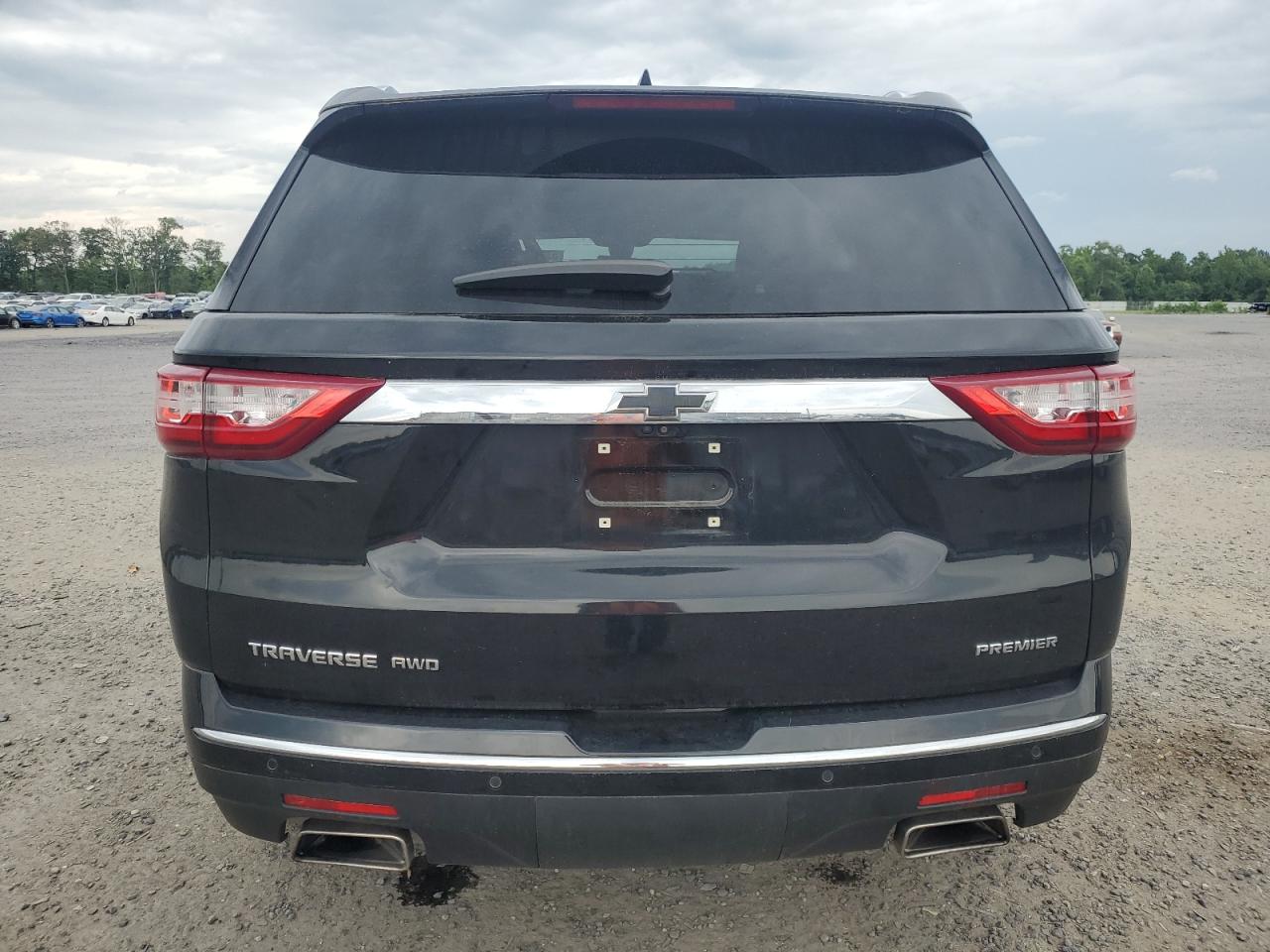 1GNEVKKWXKJ177423 2019 Chevrolet Traverse Premier