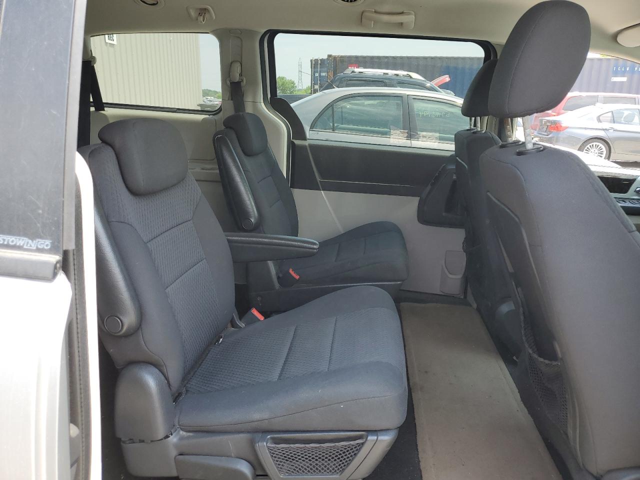 2D4RN5D19AR119801 2010 Dodge Grand Caravan Sxt