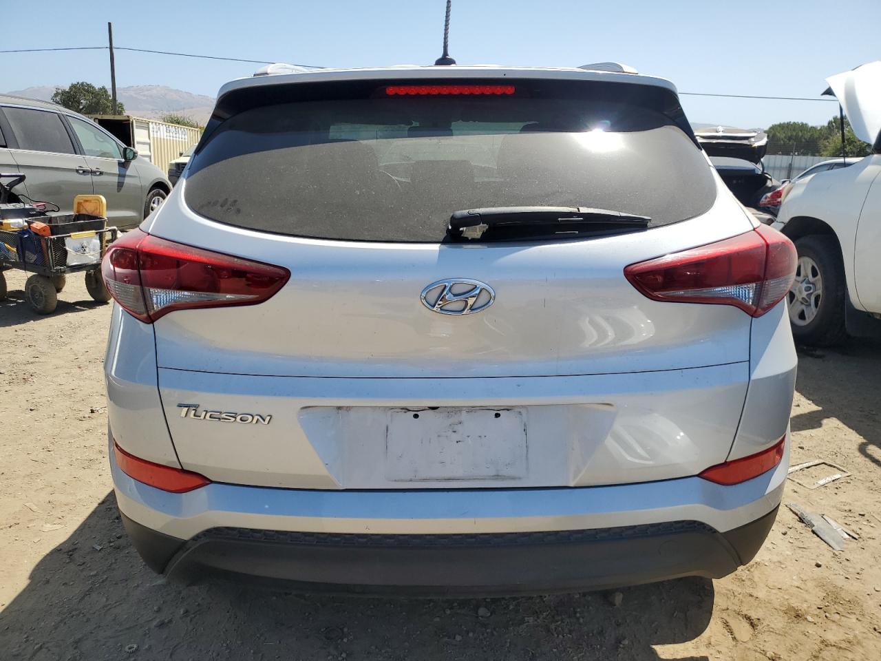 KM8J33A47HU274410 2017 Hyundai Tucson Limited