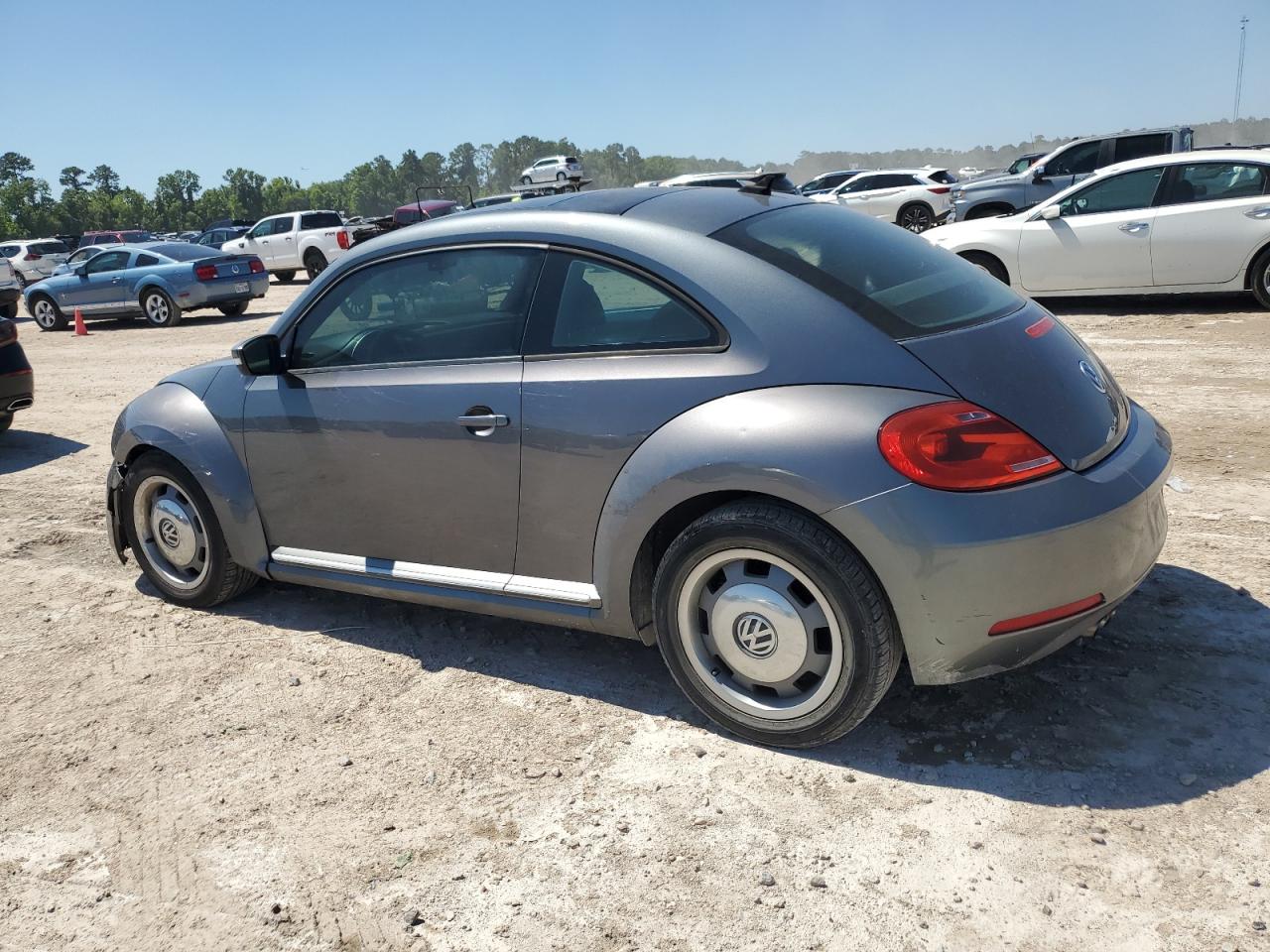 3VWJP7AT6CM646496 2012 Volkswagen Beetle