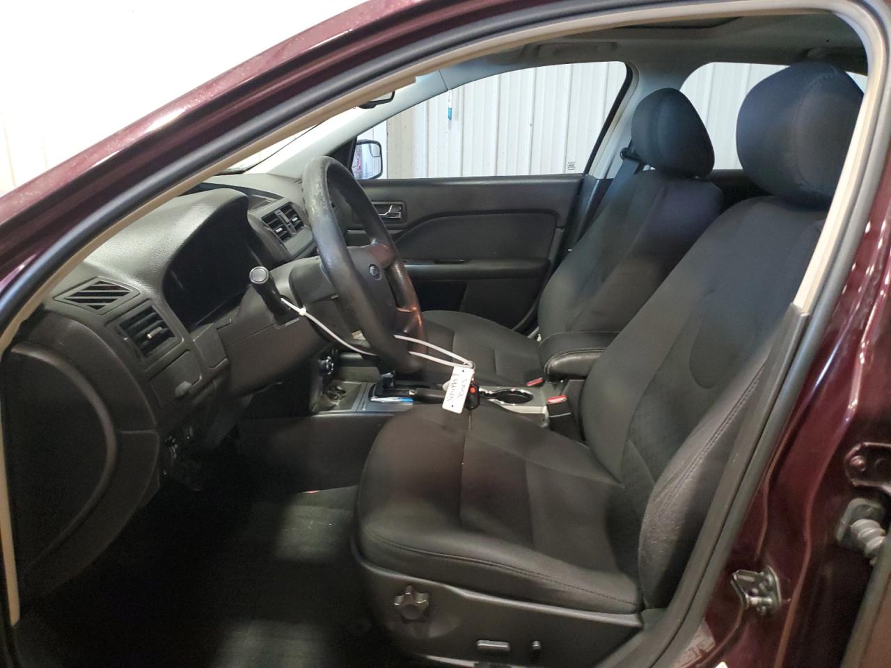 3FAHP0HA4BR229835 2011 Ford Fusion Se