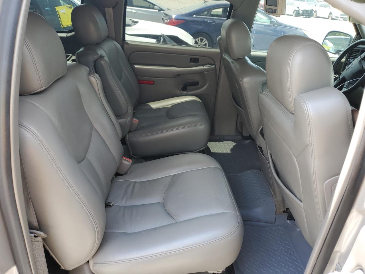 3GNEC16Z55G272434 2005 Chevrolet Suburban C1500