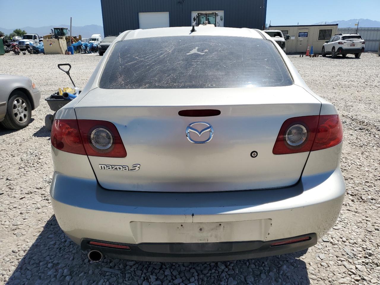 JM1BK12F241192810 2004 Mazda 3 I