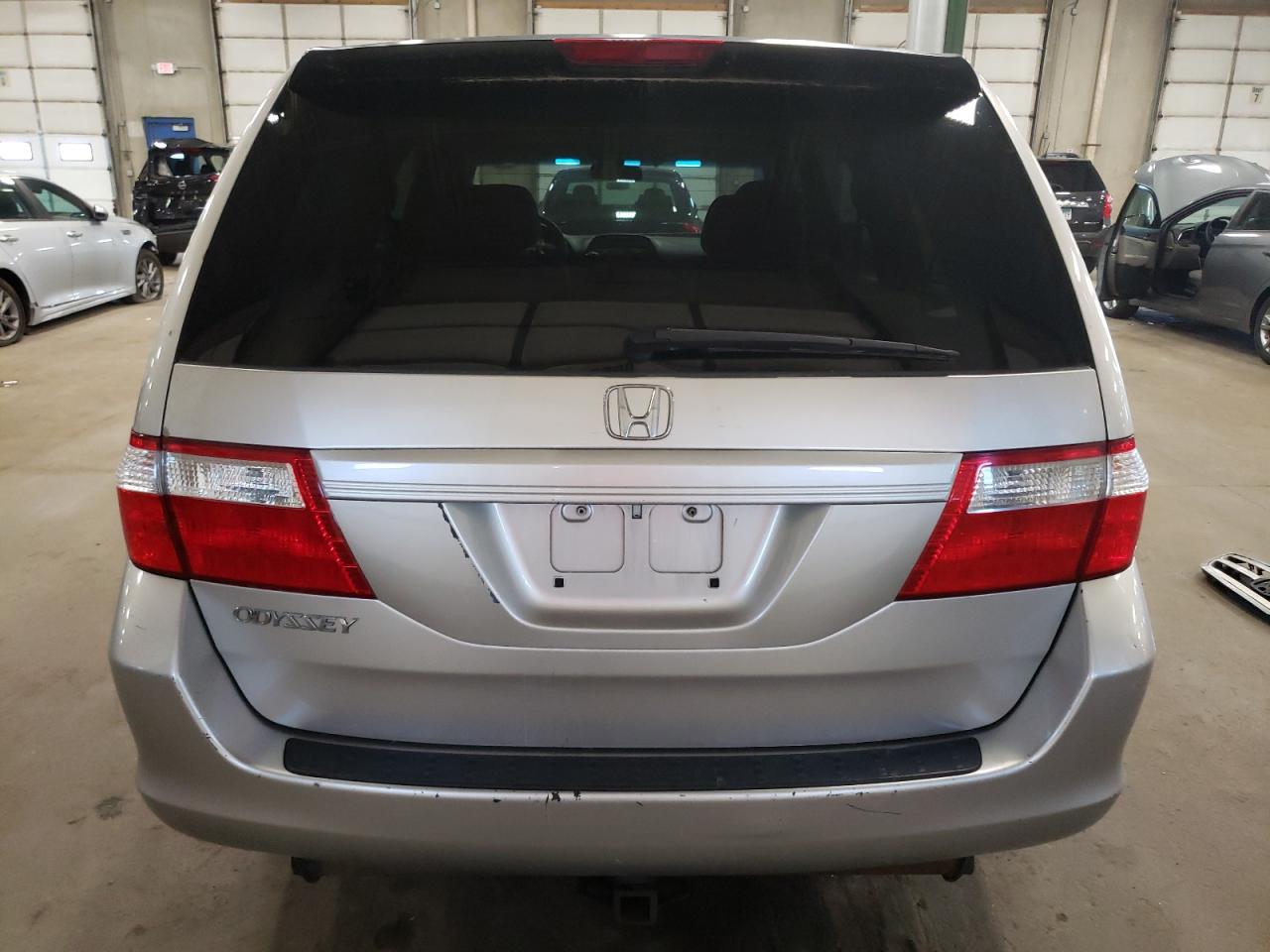 5FNRL382X7B131745 2007 Honda Odyssey Lx