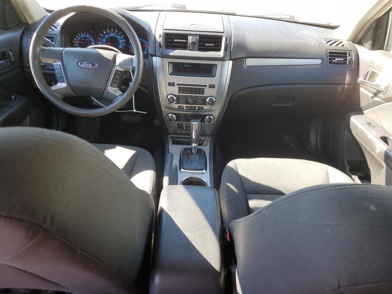 3FAHP0HA1AR430462 2010 Ford Fusion Se