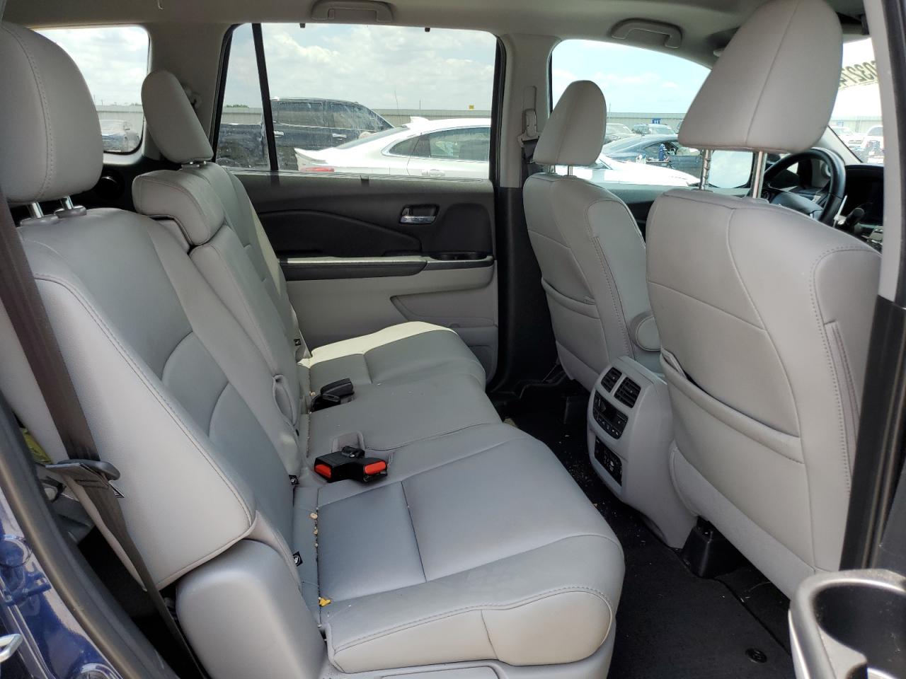 5FNYF5H99MB000765 2021 Honda Pilot Touring