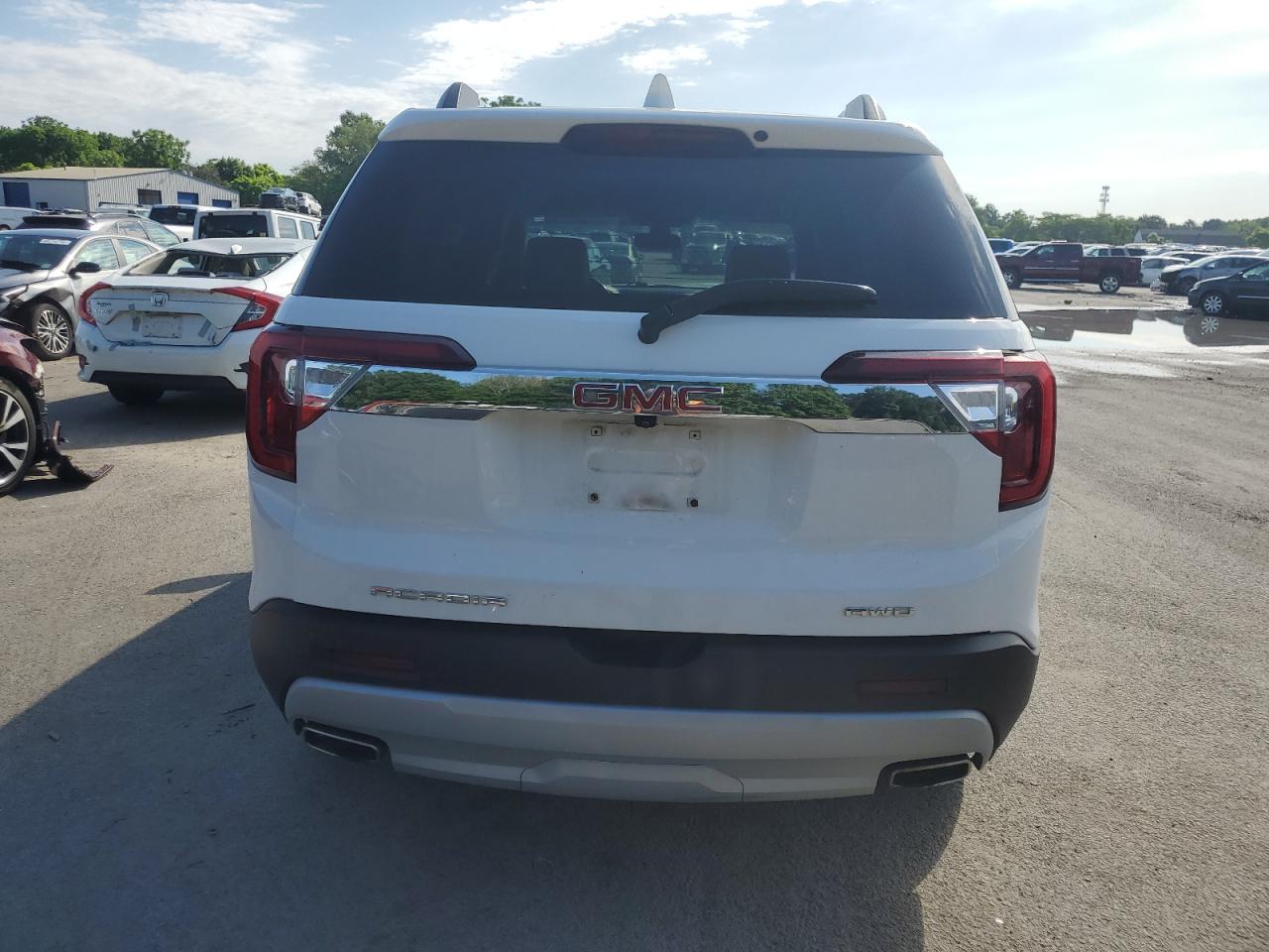 1GKKNUL47NZ118229 2022 GMC Acadia Slt