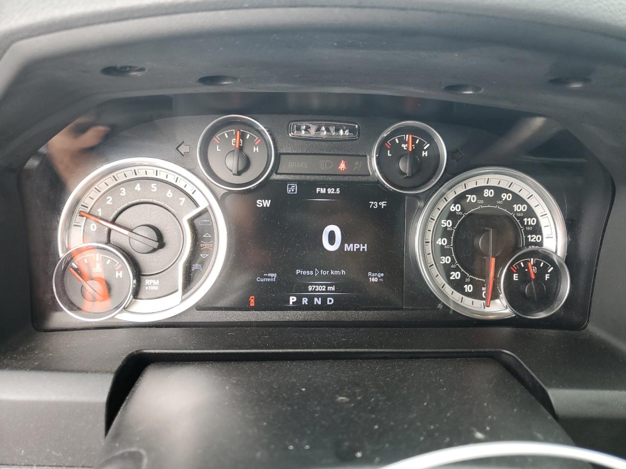 1C6RR7LT8GS205793 2016 Ram 1500 Slt