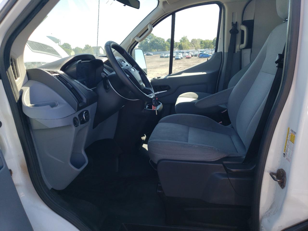 2015 Ford Transit T-250 vin: 1FTNR1YM2FKA92928