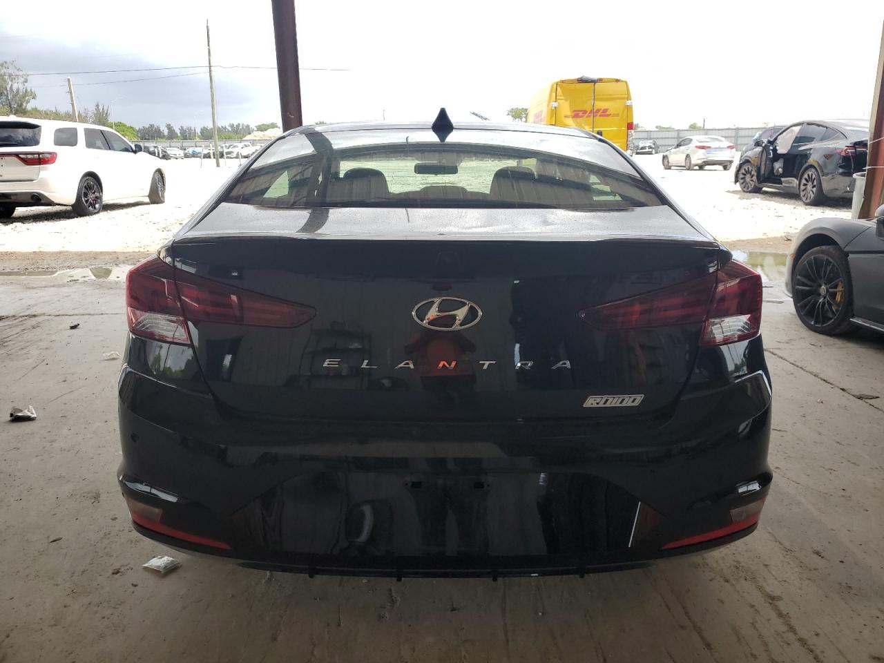 KMHD84LF5LU067722 2020 Hyundai Elantra Sel