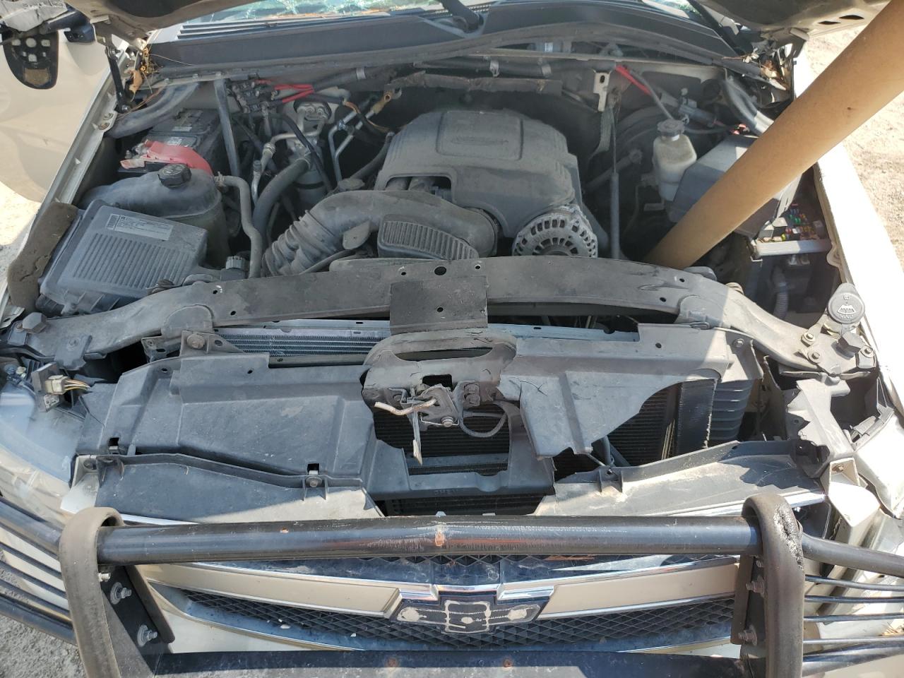 1GNMCAE0XAR151116 2010 Chevrolet Tahoe C1500 Ls