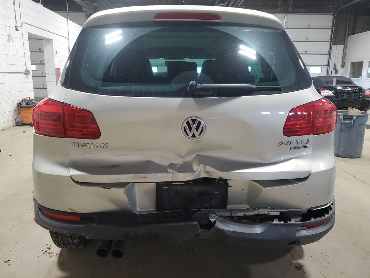 WVGBV7AX6CW593763 2012 Volkswagen Tiguan S