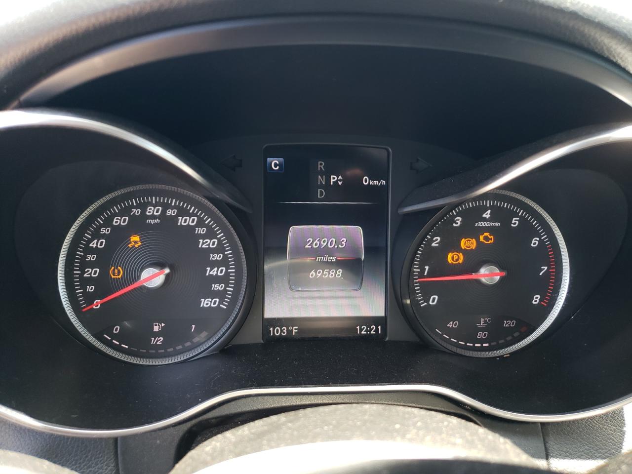 55SWF4JBXHU225814 2017 Mercedes-Benz C 300