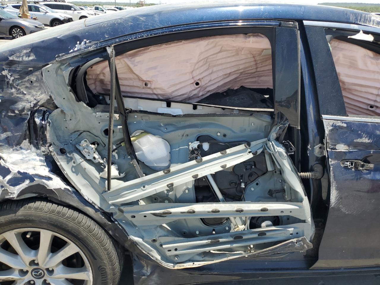 JM1GL1U57H1147889 2017 Mazda 6 Sport