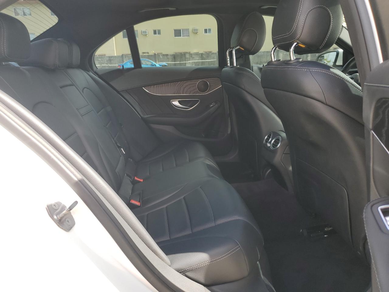 55SWF4JBXGU173101 2016 Mercedes-Benz C 300