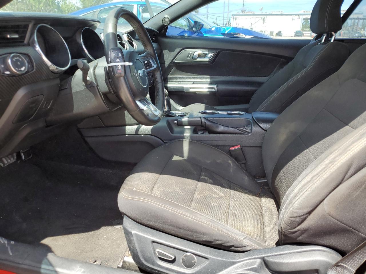 1FATP8EM2F5323597 2015 Ford Mustang