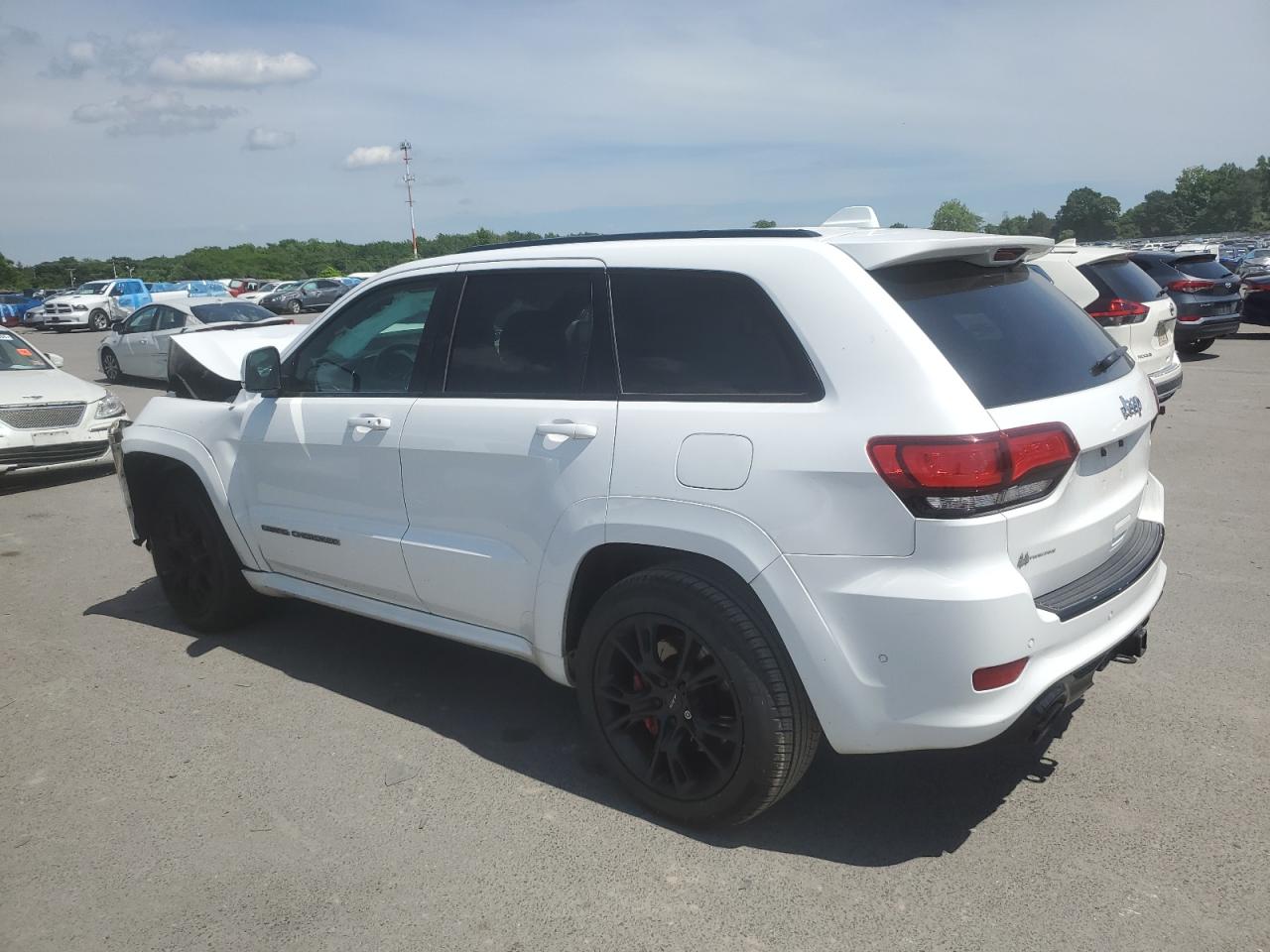 1C4RJFDJ7HC738236 2017 Jeep Grand Cherokee Srt-8