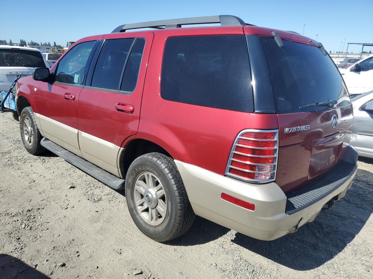 4M2ZU86E25UJ11432 2005 Mercury Mountaineer