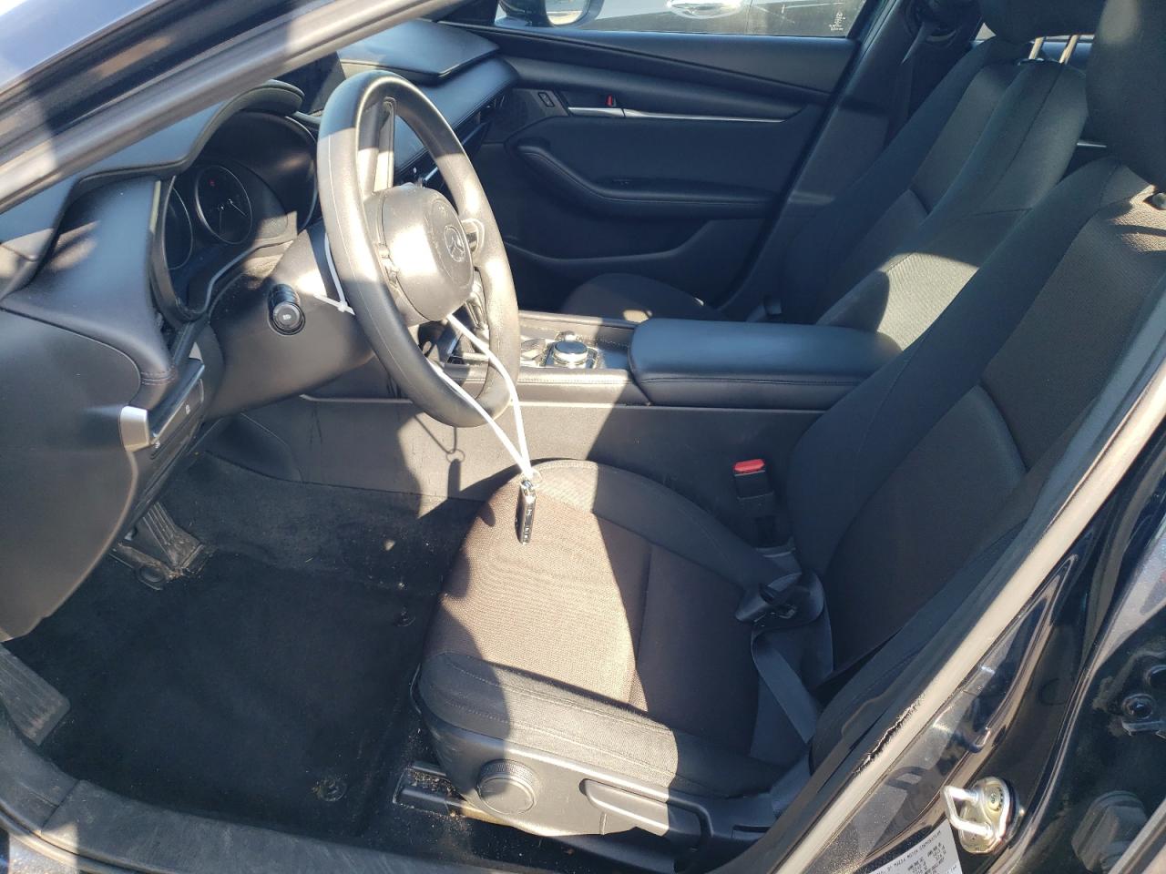 JM1BPAJL6N1520076 2022 Mazda 3