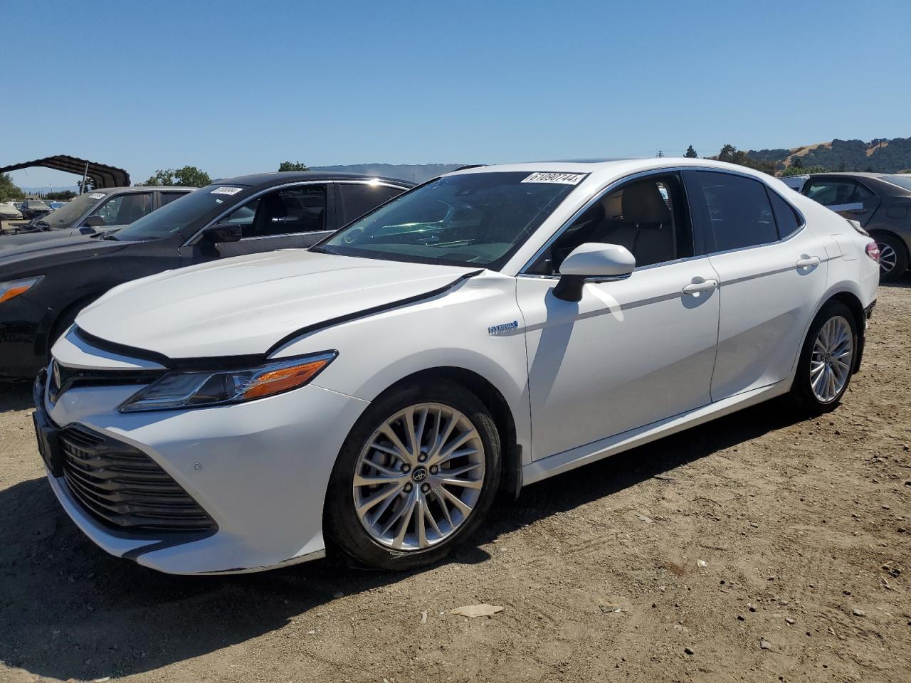 2018 Toyota Camry Hybrid vin: 4T1B21HK7JU500970