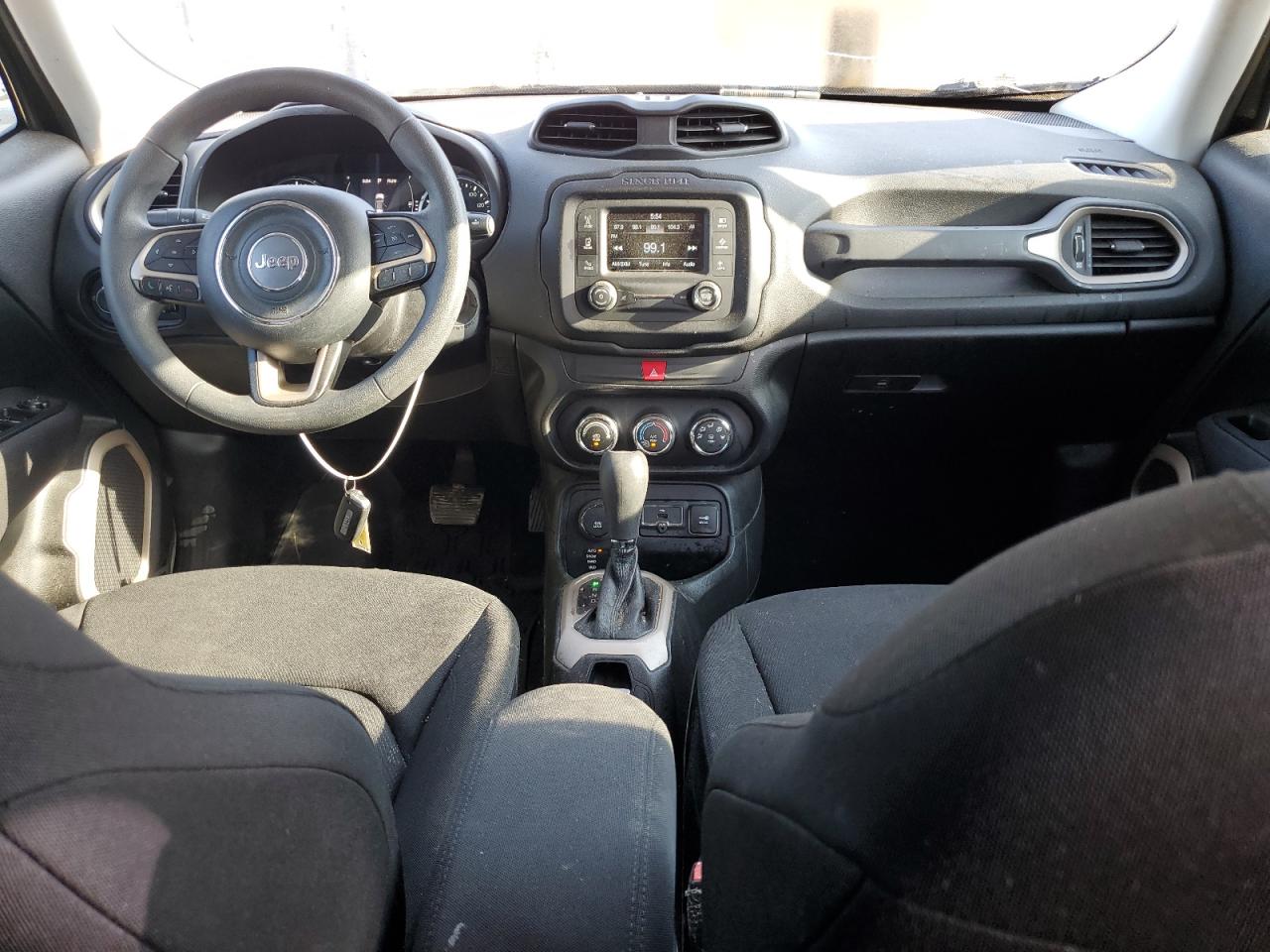 ZACCJBAT7GPE16761 2016 Jeep Renegade Sport