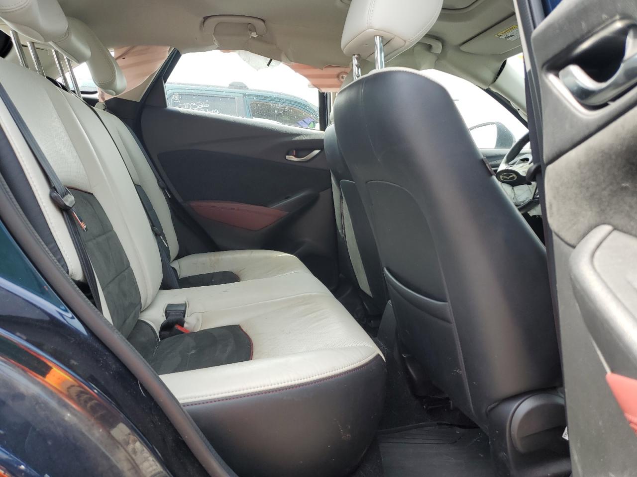 JM1DKFD76J0317501 2018 Mazda Cx-3 Grand Touring