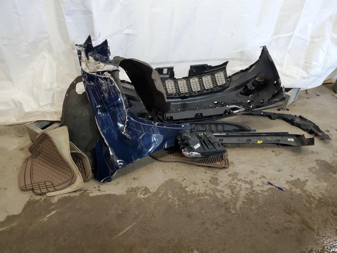 1C4RJFCG8HC751504 2017 Jeep Grand Cherokee Overland