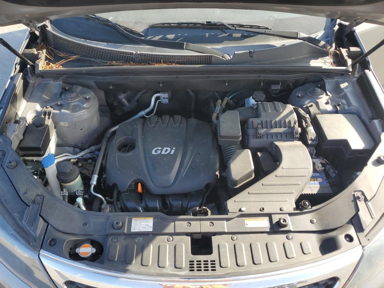 5XYKT3A61CG235784 2012 Kia Sorento Base