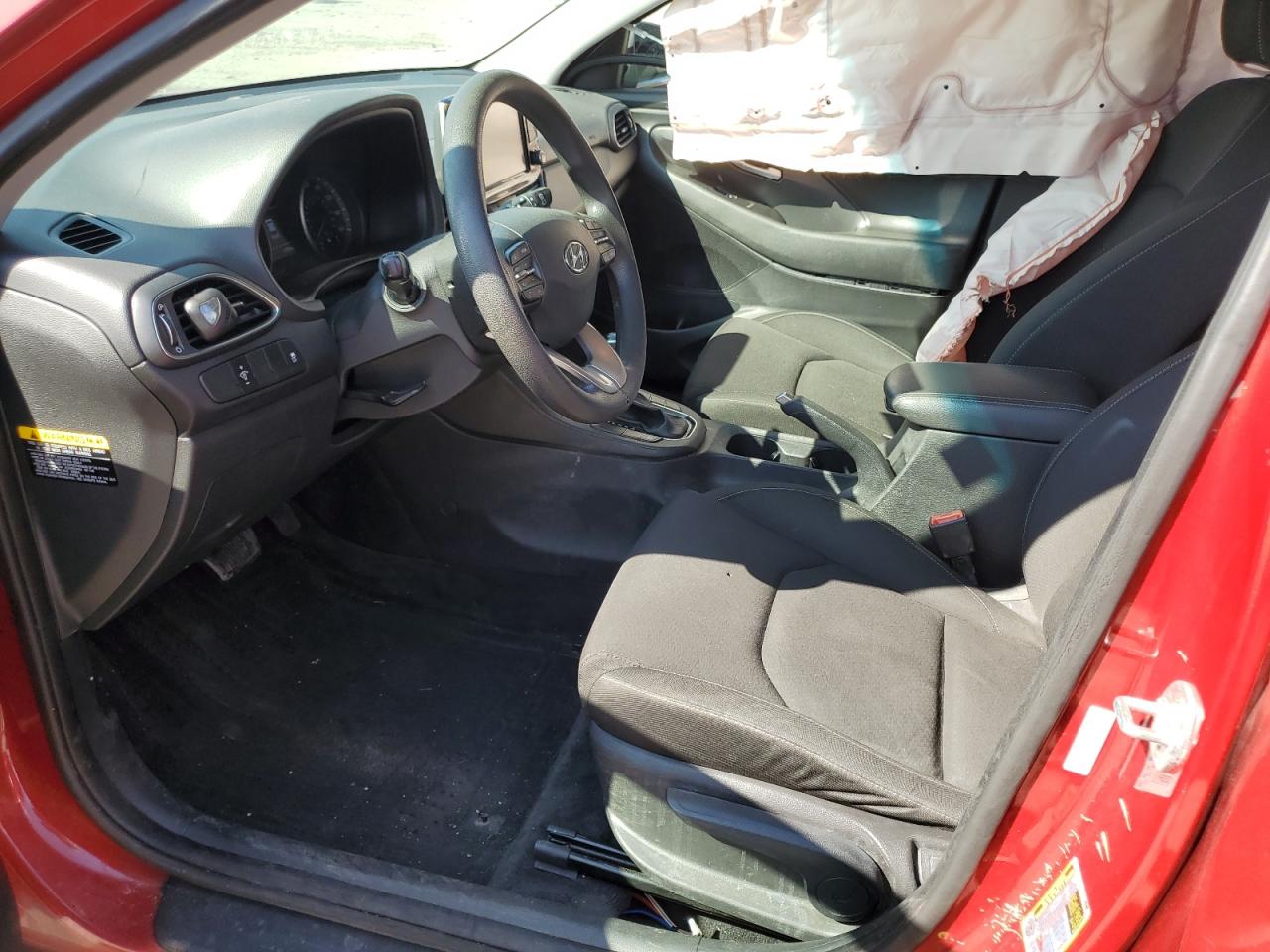KMHH35LE7KU088390 2019 Hyundai Elantra Gt
