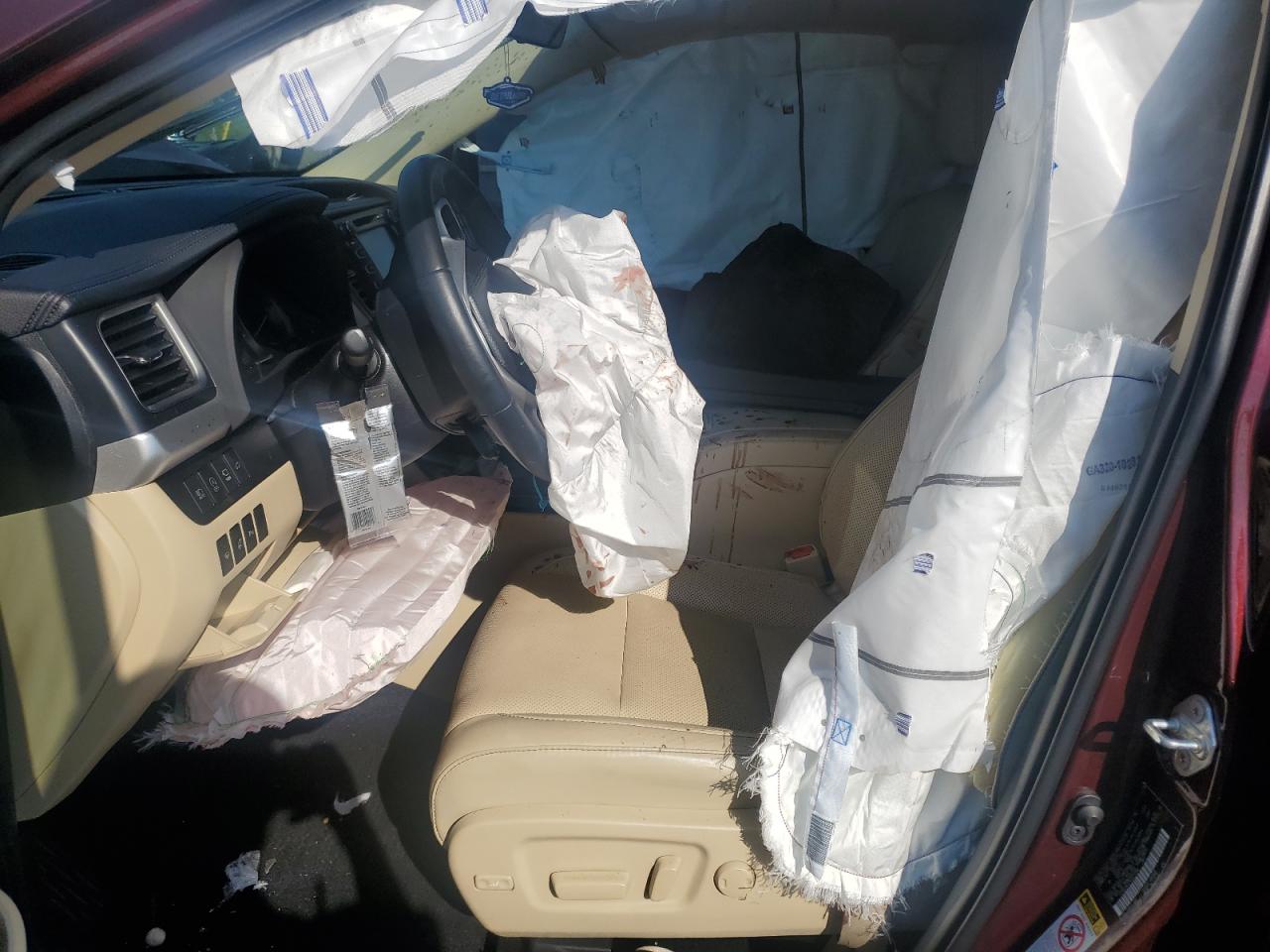 5TDDZRFH1KS973168 2019 Toyota Highlander Limited