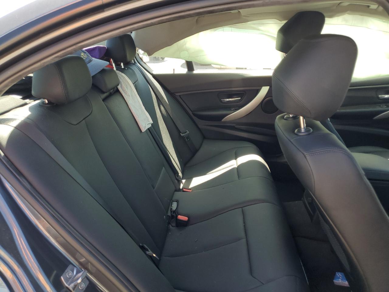 WBA8E1G5XGNT35224 2016 BMW 320 I