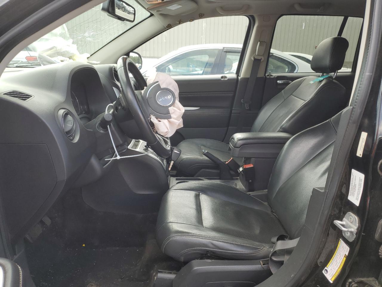 1C4NJDCB3ED625452 2014 Jeep Compass Limited