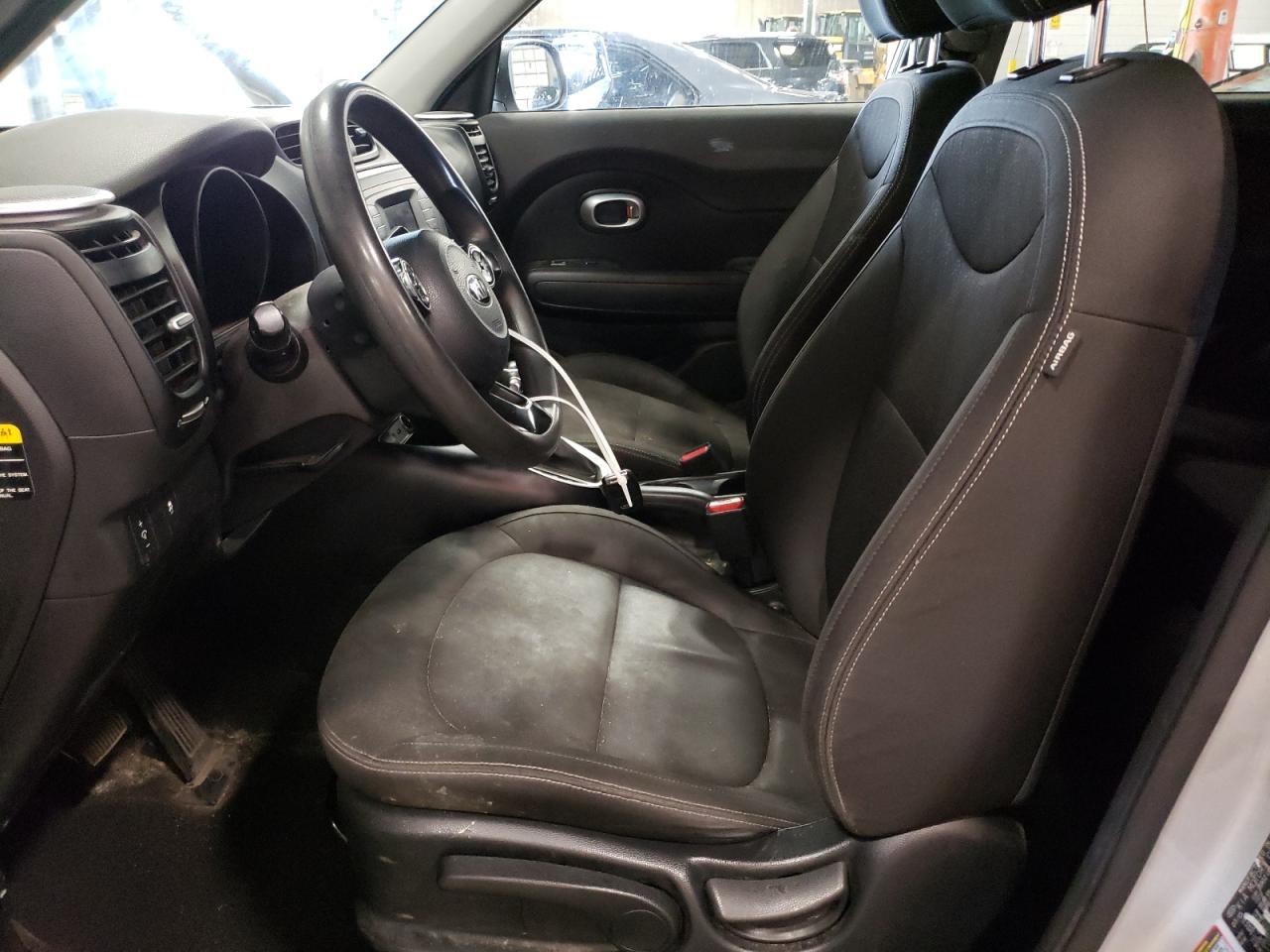 KNDJN2A23G7828059 2016 Kia Soul