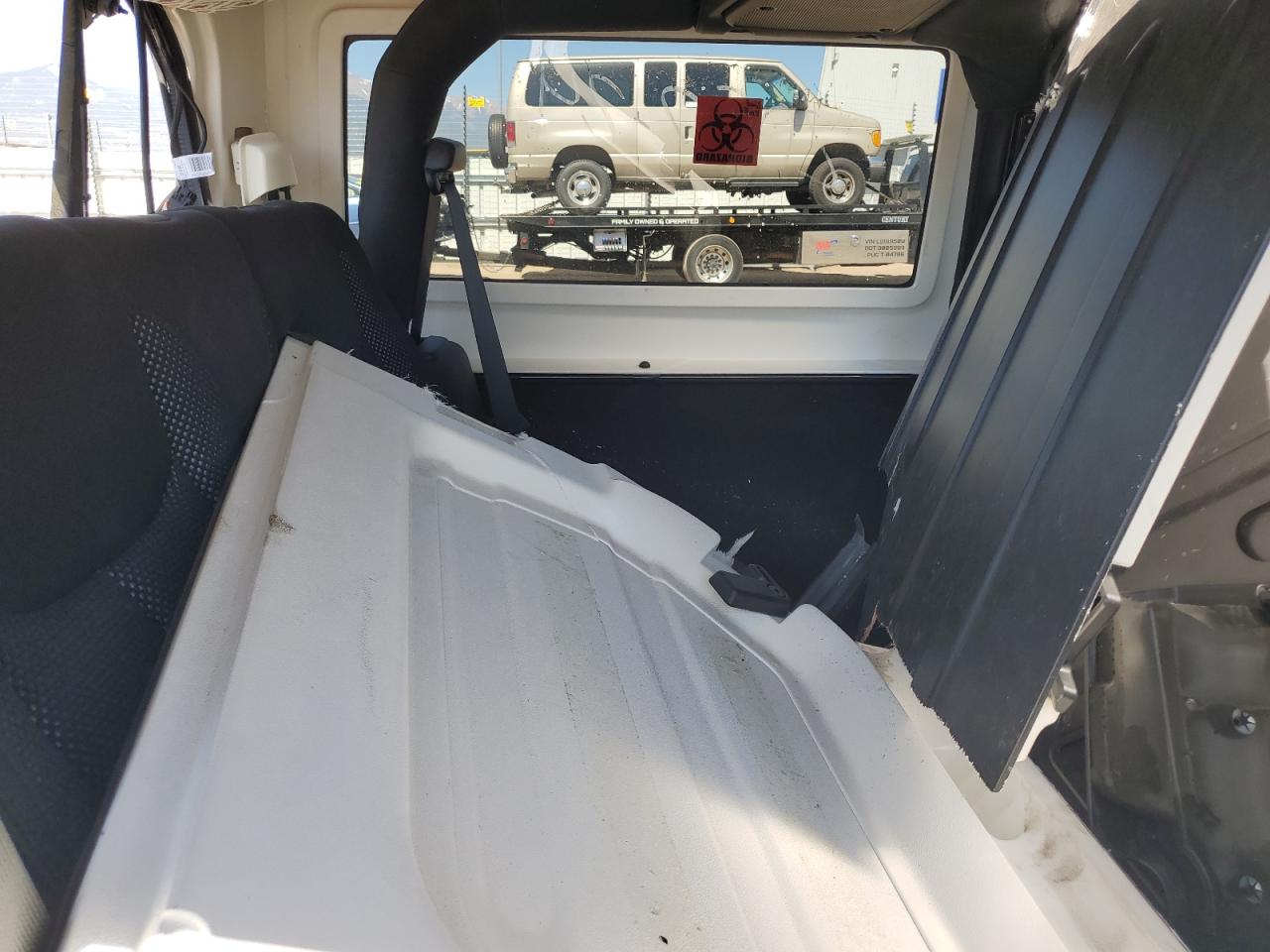 1C4AJWAG0GL189225 2016 Jeep Wrangler Sport