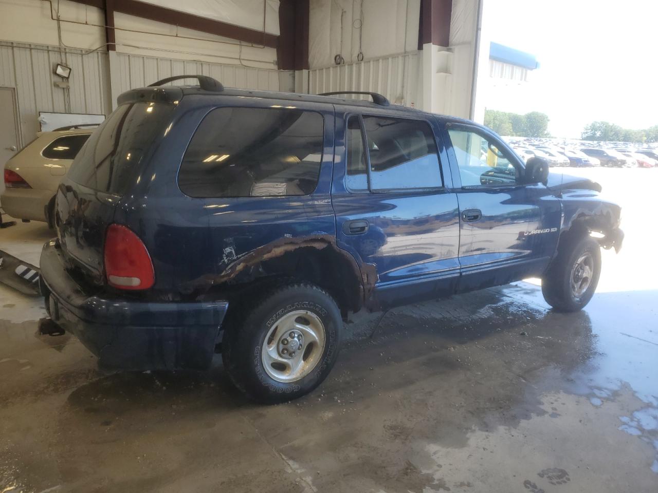 1B4HS28Y3XF572526 1999 Dodge Durango