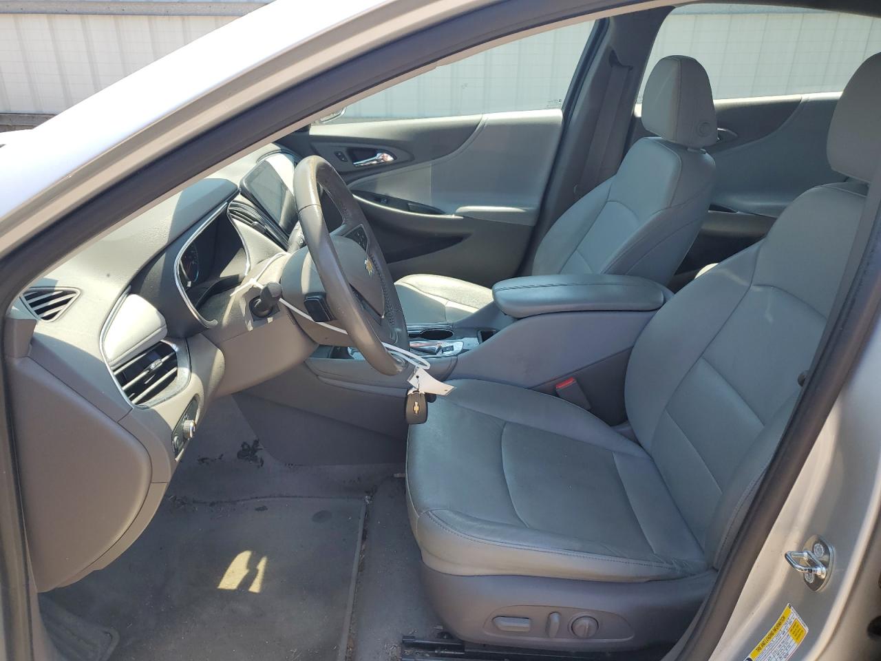 1G1ZF5SU2JF230407 CHEVROLET MALIBU 2018