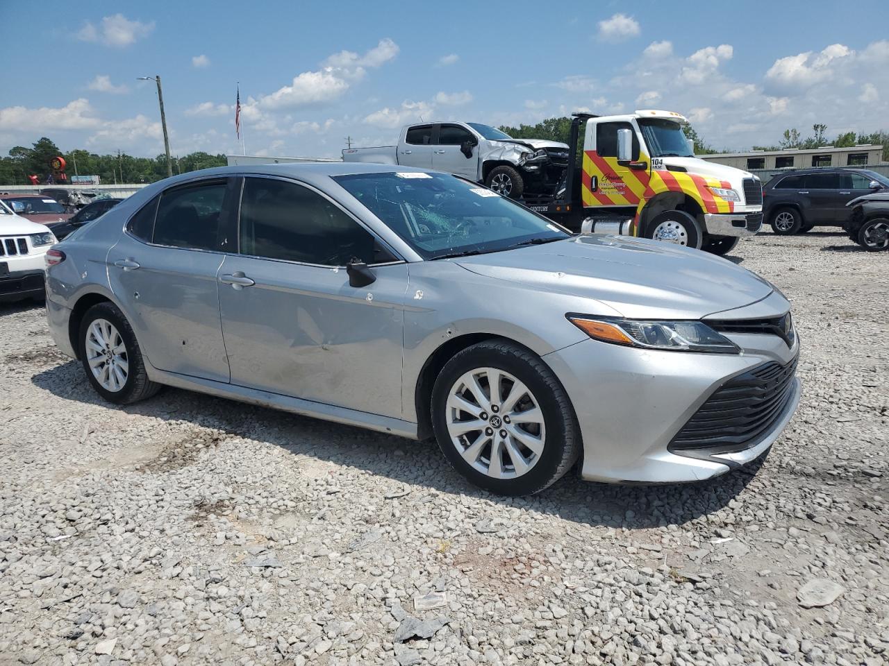 2019 Toyota Camry L vin: 4T1B11HKXKU197140