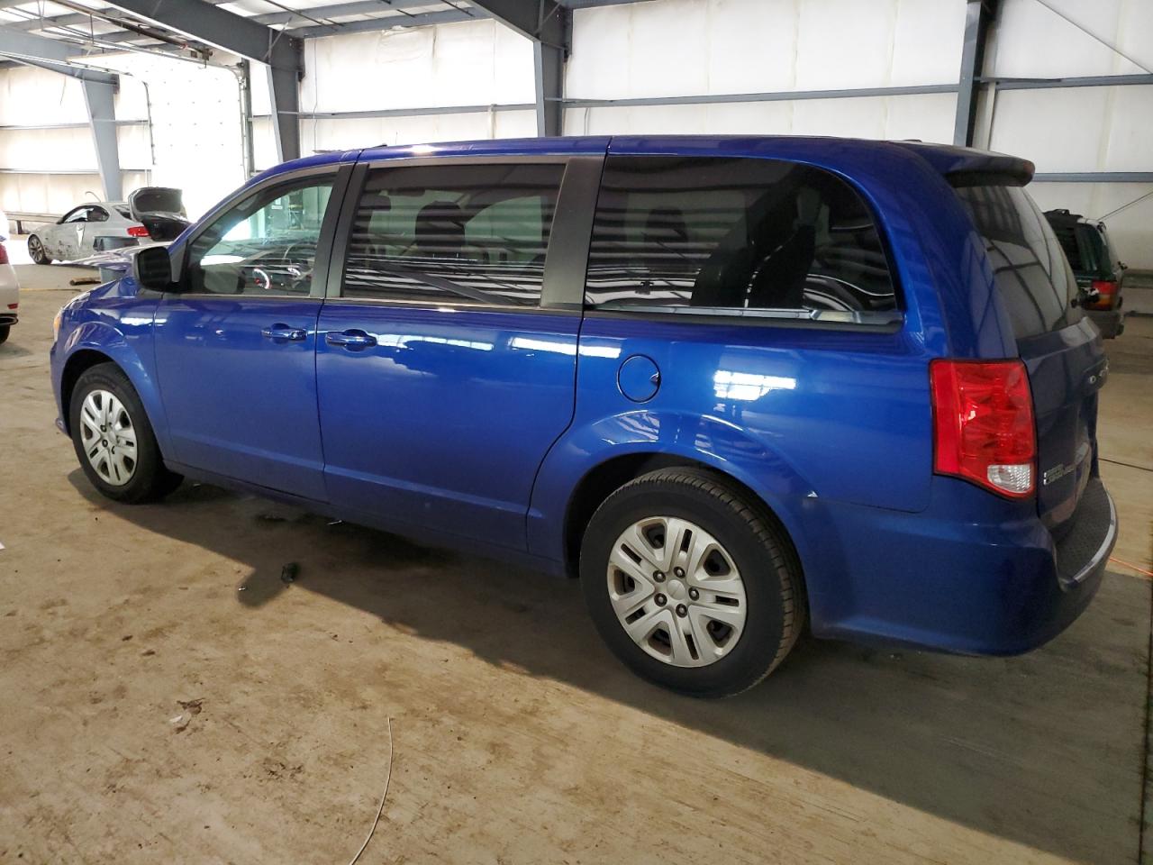 2C4RDGBG1JR237022 2018 Dodge Grand Caravan Se