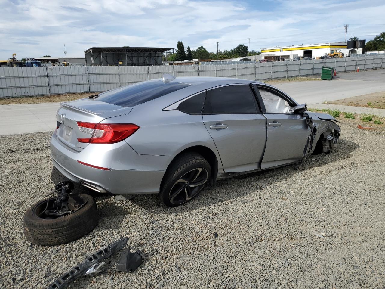 1HGCV1F32JA183131 HONDA ACCORD 2018