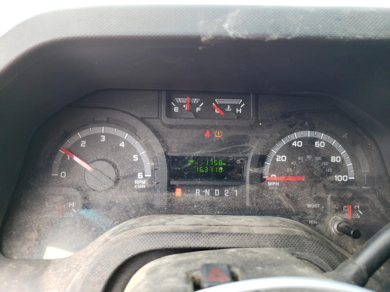 1FTNE2EW1DDB37334 2013 Ford Econoline E250 Van