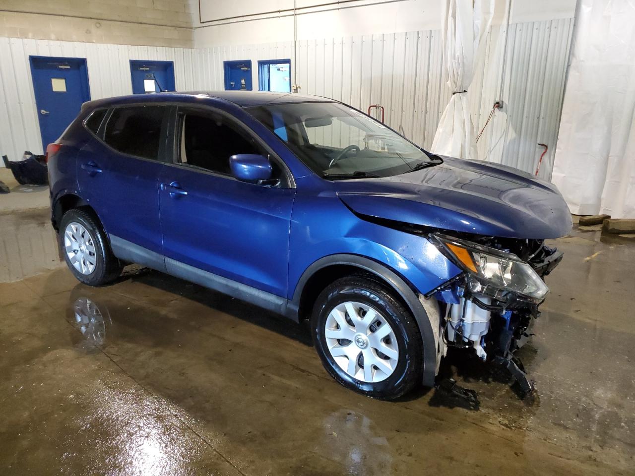 2018 Nissan Rogue Sport S vin: JN1BJ1CR7JW261181