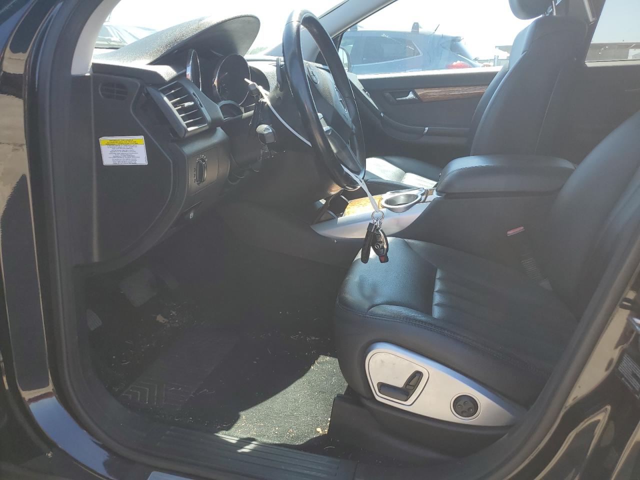 4JGCB25E69A093648 2009 Mercedes-Benz R 320