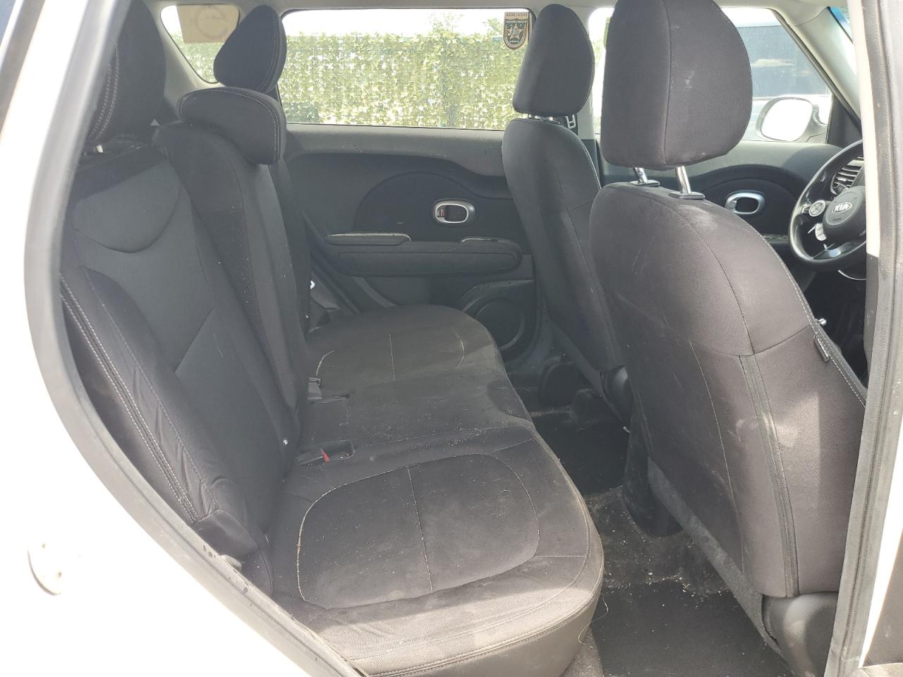KNDJN2A25G7317033 2016 Kia Soul
