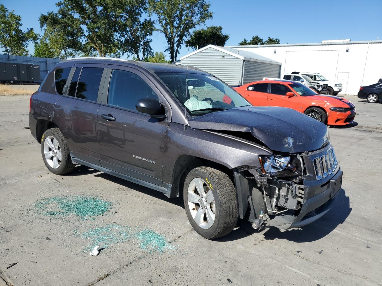 1C4NJCBA9GD705375 2016 Jeep Compass Sport