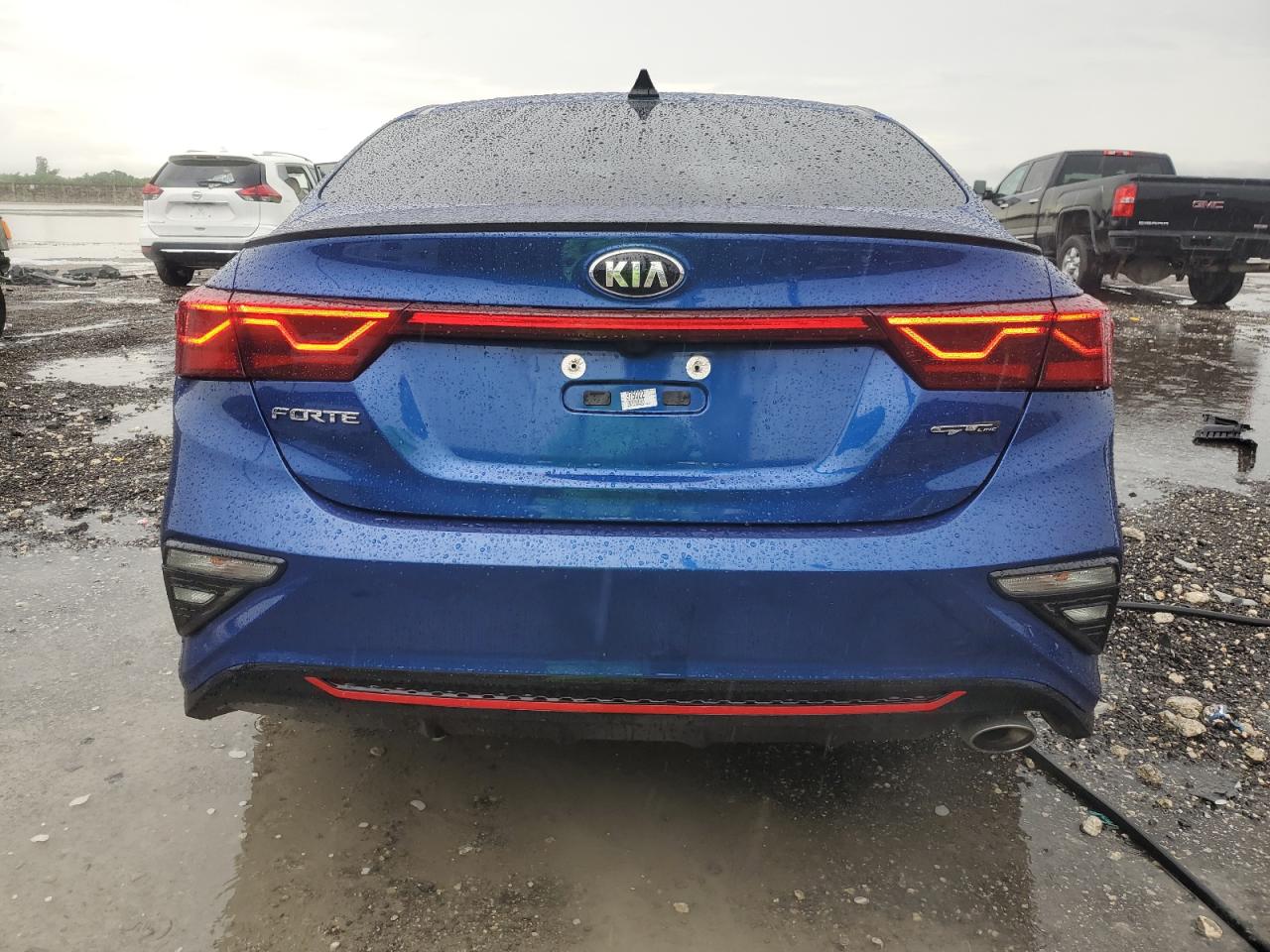 3KPF34AD9ME375022 2021 Kia Forte Gt Line