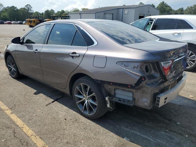 4T1BF1FK6HU385974 2017 TOYOTA CAMRY - Image 2